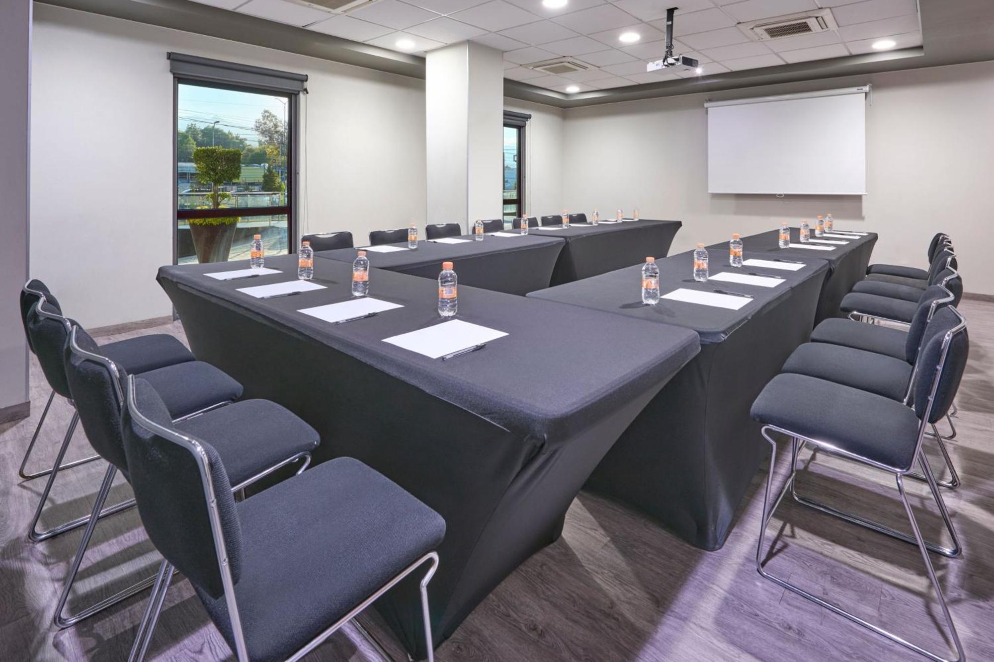 City Express Plus By Marriott Ciudad De Mexico Periferico Sur Tlalpan Екстериор снимка