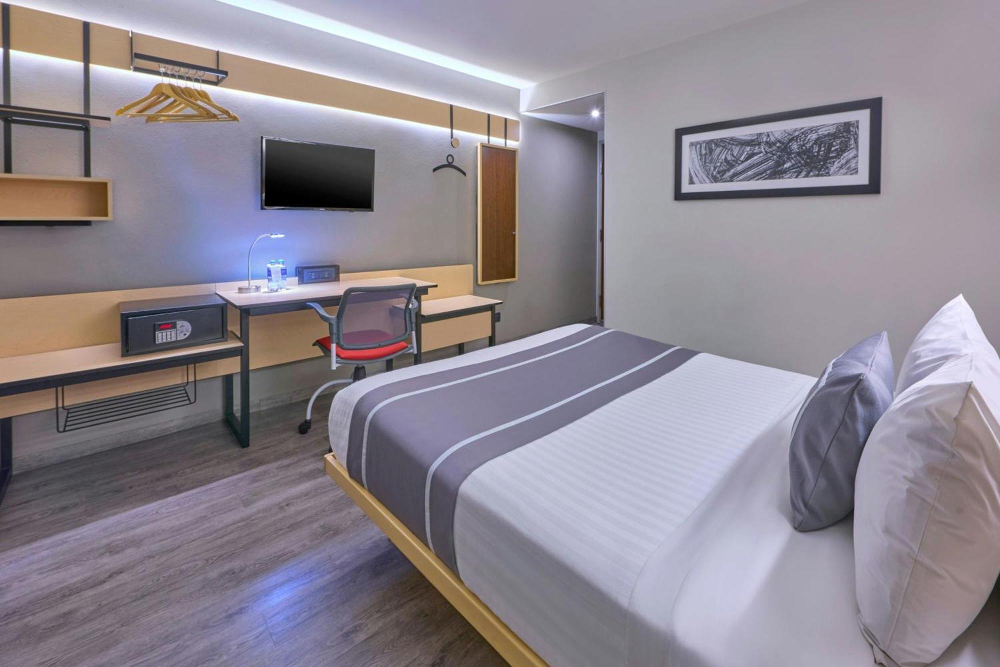 City Express Plus By Marriott Ciudad De Mexico Periferico Sur Tlalpan Екстериор снимка